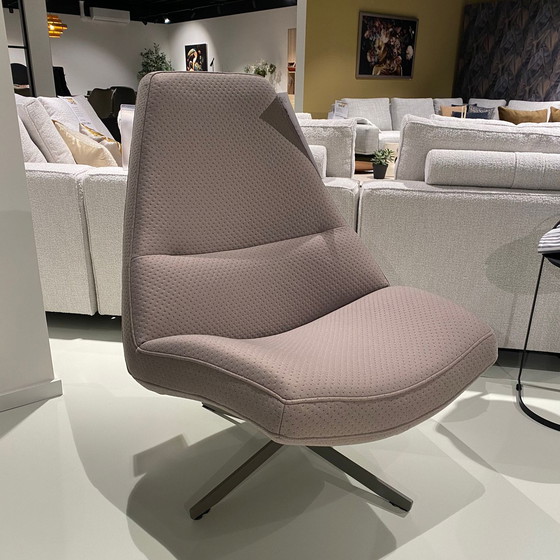 Image 1 of Fauteuil pivotant Madonna de Cartel Living