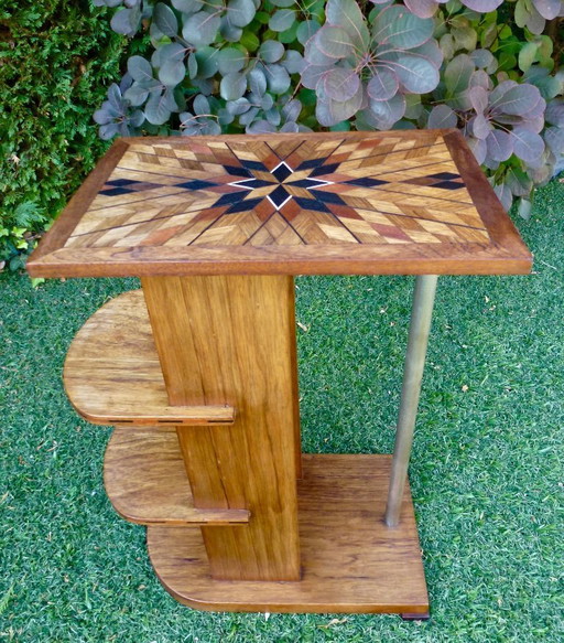 Mesa auxiliar modernista Art Déco al estilo de Michel Duffet.