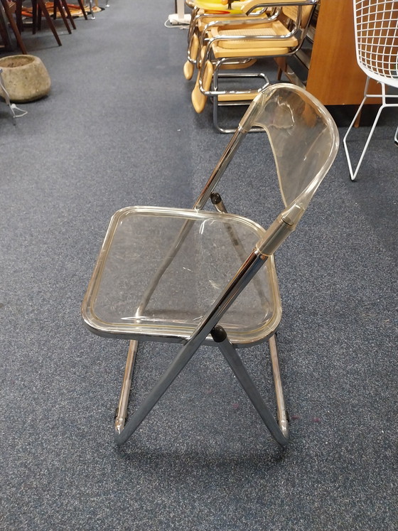 Image 1 of 1 x 1 lot de 2 chaises pliantes italiennes en Lucite des années 1970