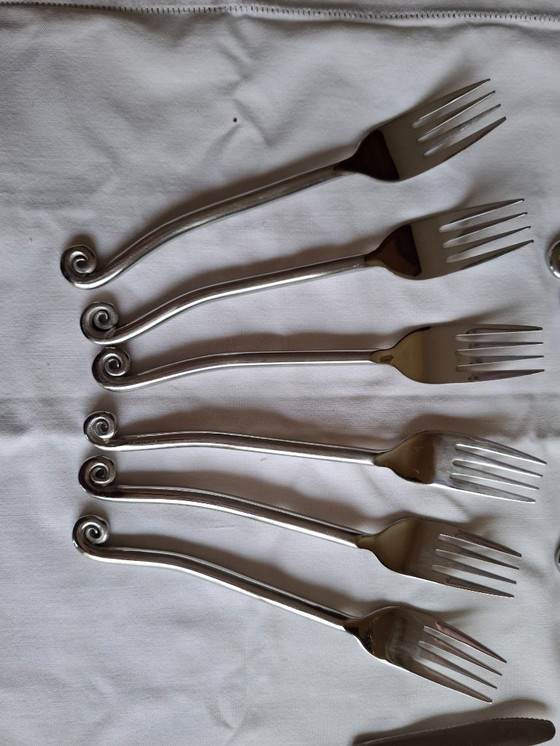 Image 1 of 24 place settings Spiral Whirl