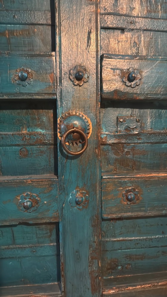 Image 1 of Authentieke hardhouten Indiase haveli kast – Rajasthan
