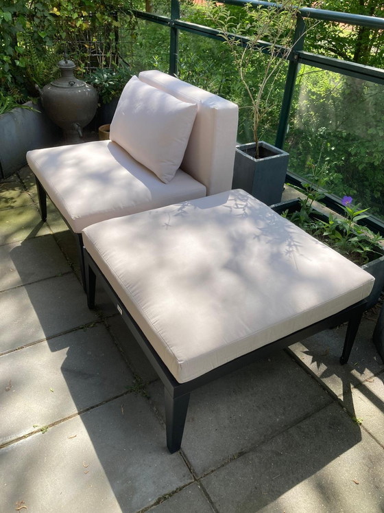 Image 1 of Hagelnieuwe (buiten) lounge stoel met poef