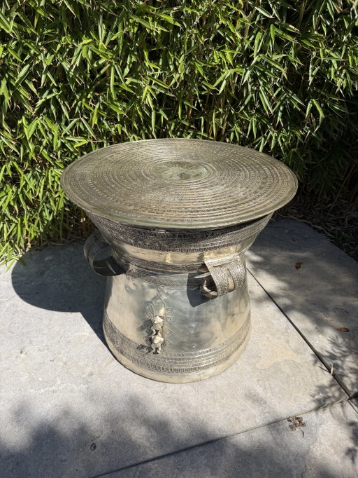 Bijzettafel thaise drum