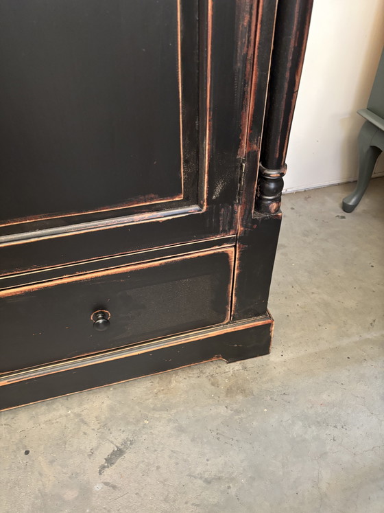Image 1 of armoire/buffet vintage