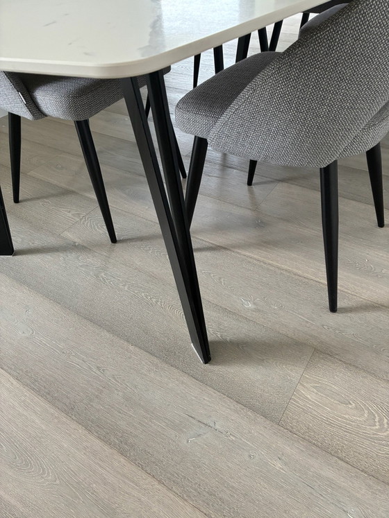 Magnifico tavolo in ceramica marmorizzata, Normann Copenhagen, Tavoli da pranzo, Ferro, Bianco (foto 3 di 5)