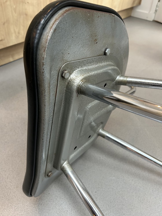 Image 1 of 5 vintage stoelen Midcentury minimalistisch design 