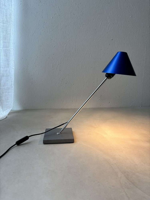 GIRA Tischleuchte 1970er Jahre von Massana & Tremoleda