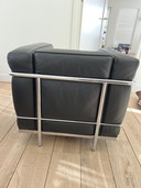 2 sedie LC 2 Le Corbusier