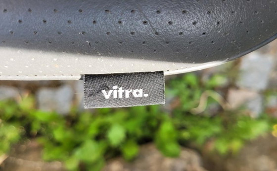 Image 1 of Vitra Visavis VisaSoft cantilever chair – leather, very good condition