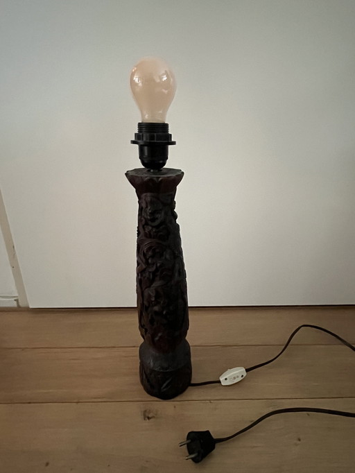 Vintage Balinese houten gesneden lamp