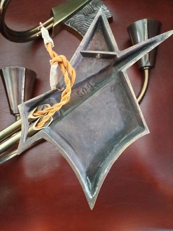 Image 1 of Magnífico par de apliques de bronce de Jules Leleu, estilo Art Déco.