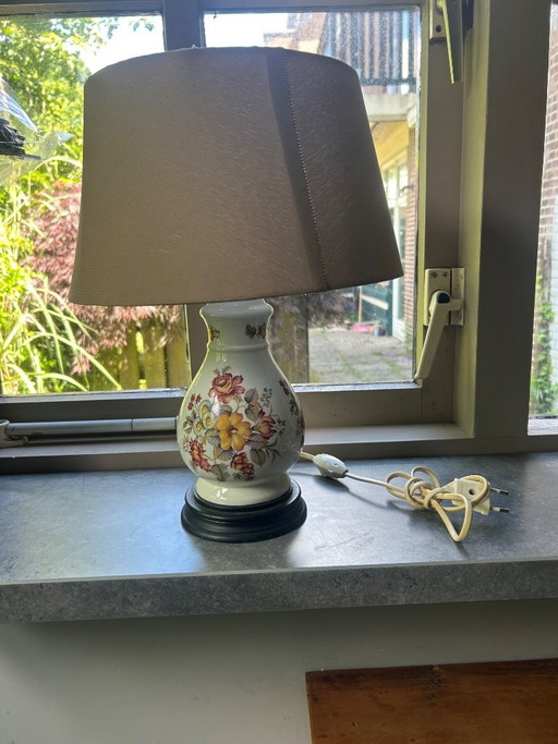Lamp ceramics