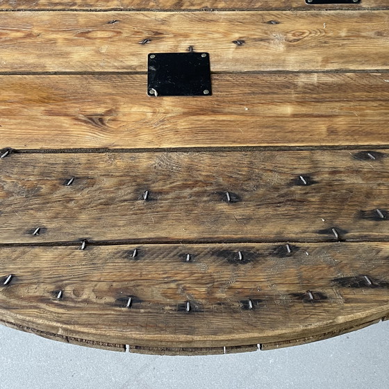 Image 1 of Vintage Industriële Eettafel – Eikenhout – Gietijzer