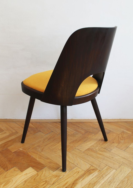 Image 1 of Set van vier eetkamerstoelen van Oswald Haerdtl