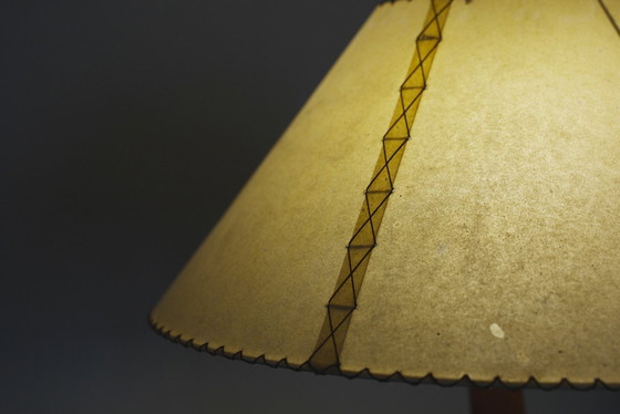 Image 1 of Lampada da tavolo Bonsai Josep Llusca Blauet anni '90, stile spagnolo Mid-Century, in legno di cedro, paralume in pergamena.