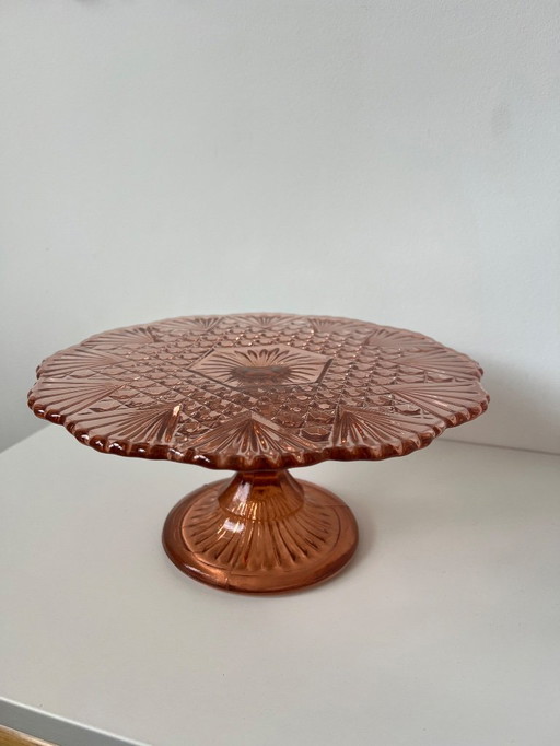 Pink Art Deco serving dish from Luxval