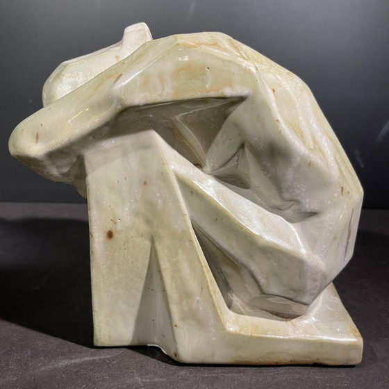 Grande Sculptures en grès salé cuit d'une femme nue endormie par Angelo Hecq pour Roger Guerin, 1930 (photo 5 of 16)
