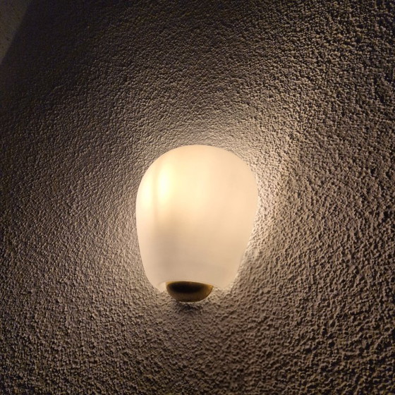 Image 1 of Elegante Peill & Putzler wandlamp (set van 2), jaren 60, opaalglas en messing – warm sfeerlicht