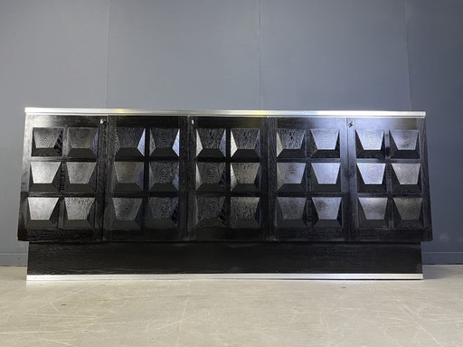 Zwart brutalistisch dressoir, jaren 1970