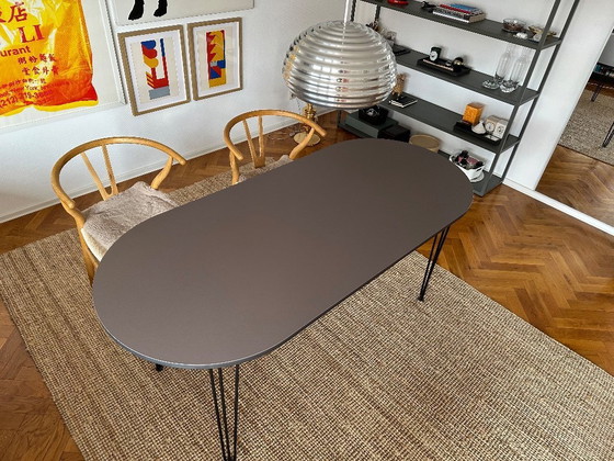 Image 1 of Linoleum Tisch Mauve Einzelstück