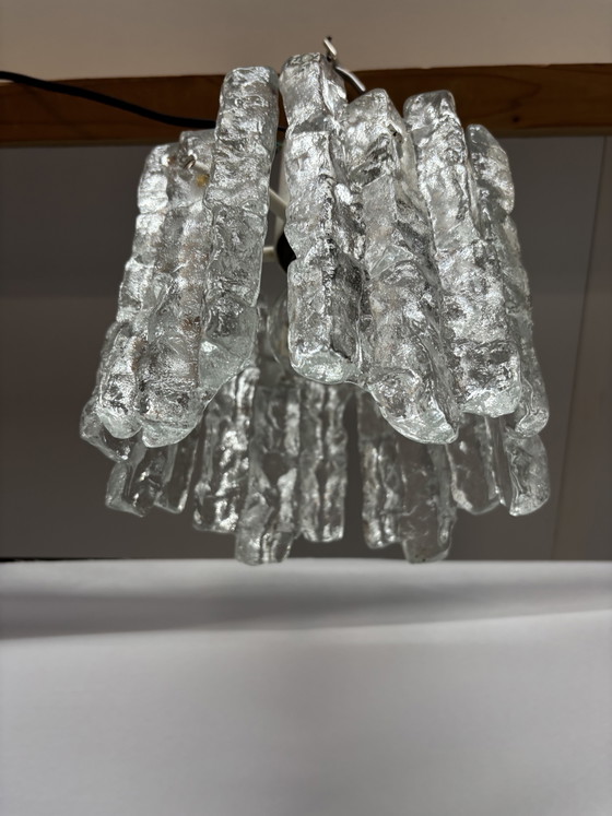 Vintage J.T. Kalmar ijsglas hanglamp jaren '60/'70 design – J.T. Kalmar Franken, Plafondlampen (photo 7 of 10)