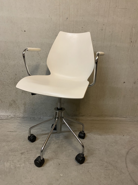 Image 1 of “Maui” Design chair by Vico Magistretti, for Kartell