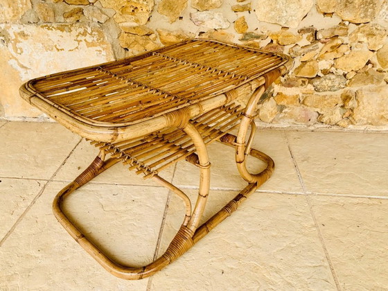 Image 1 of Tavolino da caffè in bambù e rattan con portariviste, stile metà secolo, di Tito Agnoli, circa anni '60.