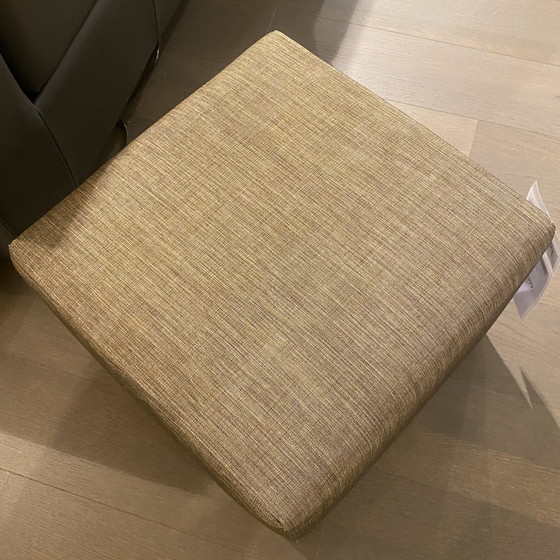Image 1 of Natuzzi Palermo poef