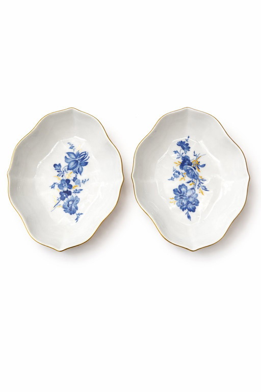 Set van twee MEISSEN porseleinen schalen – Aquatint blauw met bloemen en gouden rand – Handbeschilderd 12 cm