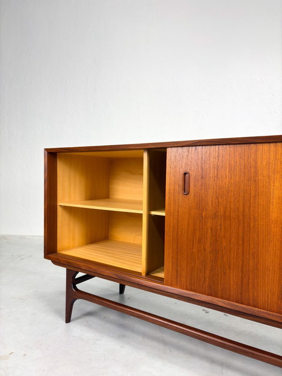 Aparador Mid-century de teca – Aparadores, Wood (photo 9 of 20)