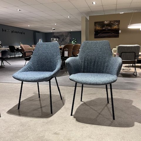 Image 1 of Bert Plantagie Maple Four dining chair (set of 6)