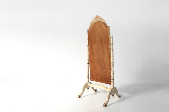 Image 1 of Mid Century - Miroir de coiffeuse en bois français de style baroque