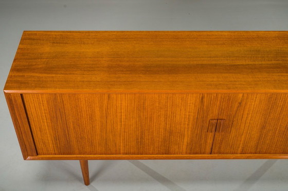 Image 1 of Buffet en teck attribué à Svend Aage Larsen pour Faarup Furniture Factory, Danemark, années 1960