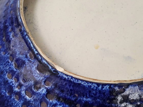 Image 1 of Vintage blauw-zwarte keramische fruitschaal uit de jaren 60, gesigneerd Vallauris.