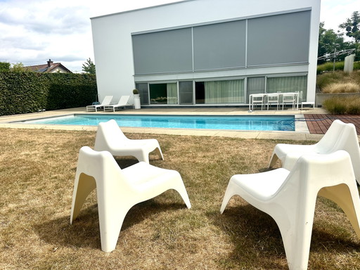 4 white vintage Ikea chairs