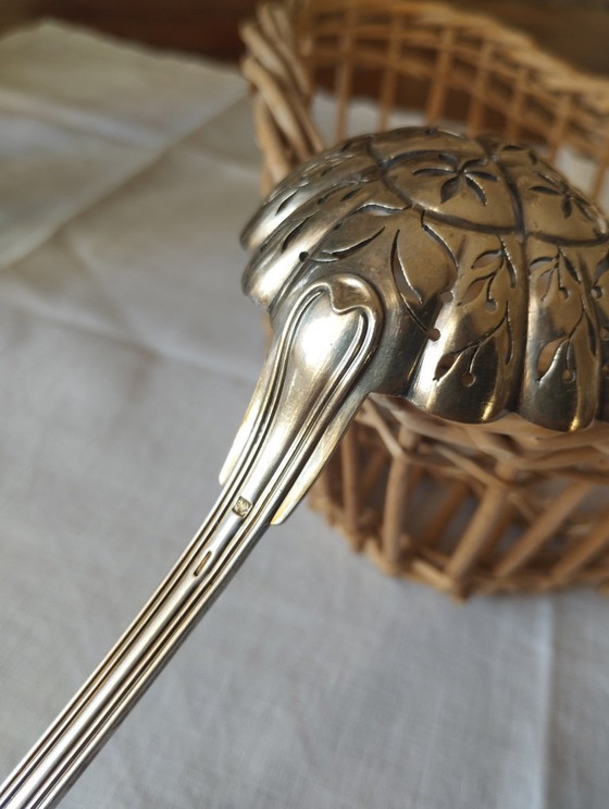 Image 1 of Christofle - Large silver-plated metal sprinkling spoon, filet pattern.