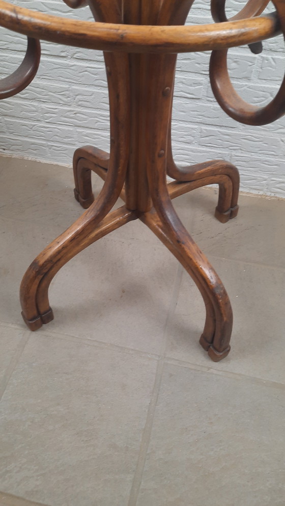 Image 1 of Appendiabiti da terra Thonet