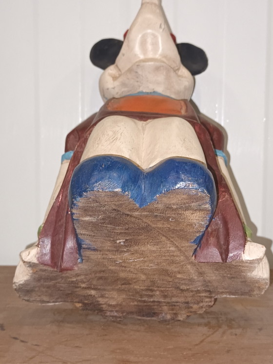 Image 1 of Statue de Minnie Mouse en bois vintage