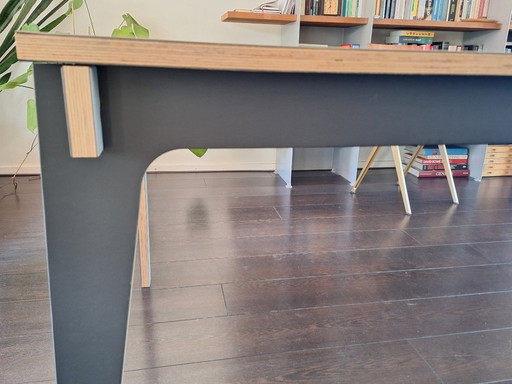 Dining/working table