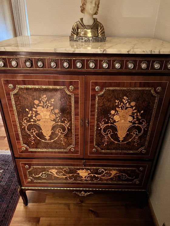 Image 1 of Louis XVI / Napoleon III style TV cabinet in excellent condition