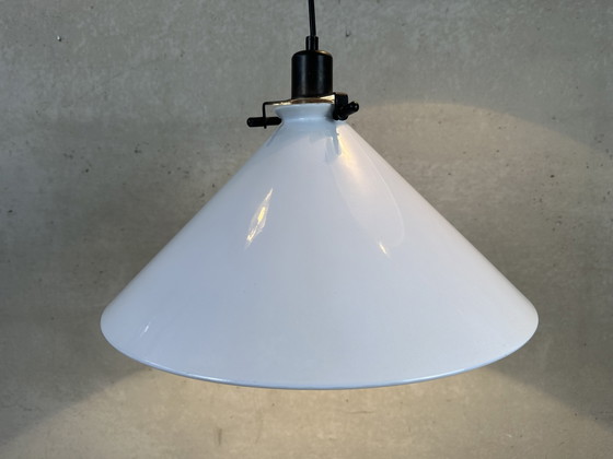Image 1 of 2 lampade a sospensione vintage in metallo bianco - anni '80