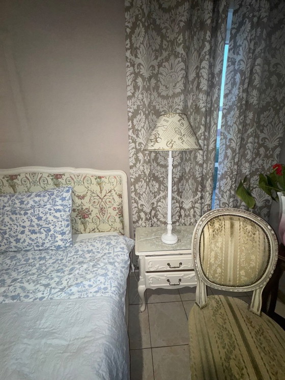 Habitación estilo Luis XV – Camas individuales, Madera (photo 5 of 5)