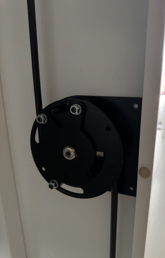 Image 1 of Studio Job Hoge Kast