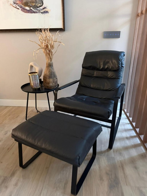 Leolux Indra fauteuil + hocker – zwart leer – nieuwstaat