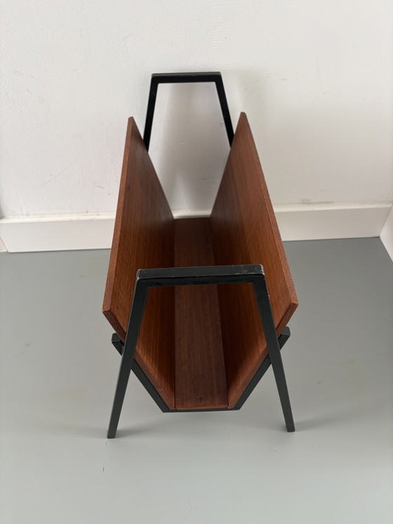 Image 1 of 1960s-1970s Pastoe magazine rack