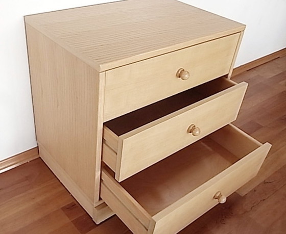 Image 1 of 'Die Collection' Wohnwand 8-teilig mit Vitrine, Schubladenkonsolen, Bücherborden in Esche natur Esche