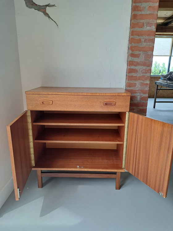 Image 1 of Vintage sideboard
