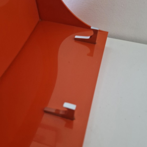 Image 1 of Oranje wandplank met kapstok spaceage jaren 70 