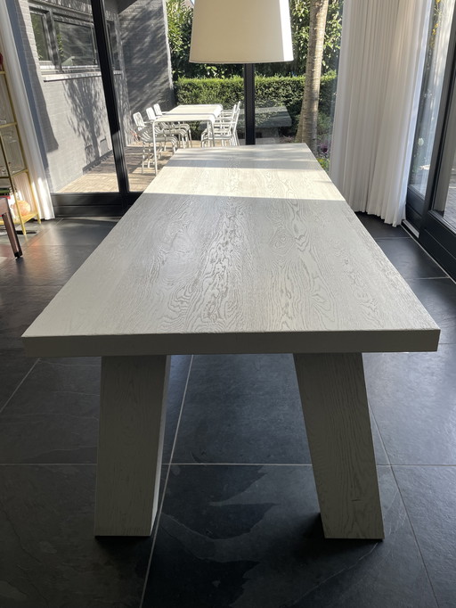 Table en chêne 280 par 100