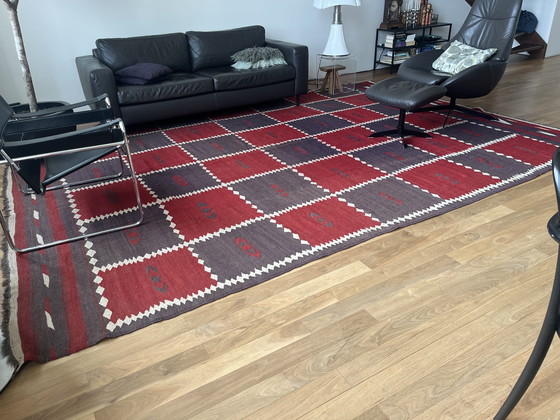 Image 1 of Grand kilim antique